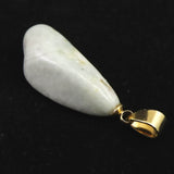 糸魚川翡翠   薄青色　24mmフリーフォーム ペンダントトップ  3.0g (ID:98573)