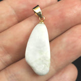 糸魚川翡翠   薄青色　24mmフリーフォーム ペンダントトップ  3.0g (ID:98573)