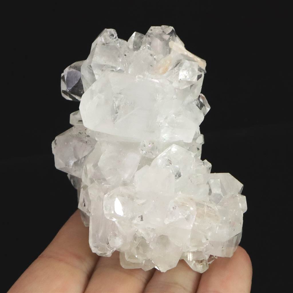 インド Jalgoan産 アポフィライト 魚眼石 結晶 130.4g (ID:13247