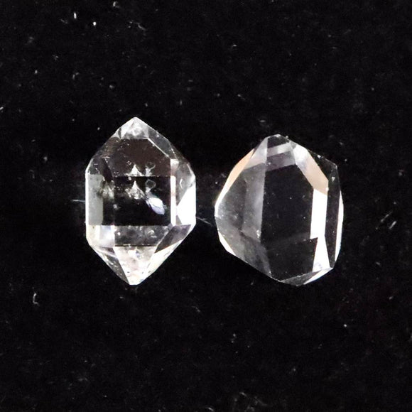 米国NY州産 ハーキマーダイヤモンド  AA＋ 原石 2個セット 0.41g (ID:20934)