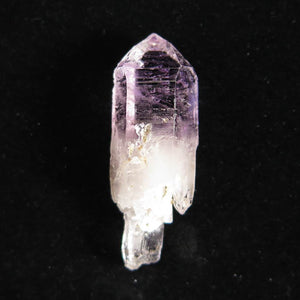 ベラクルス州産　アメジスト 結晶 ポイント原石 9.38g (ID:28912)