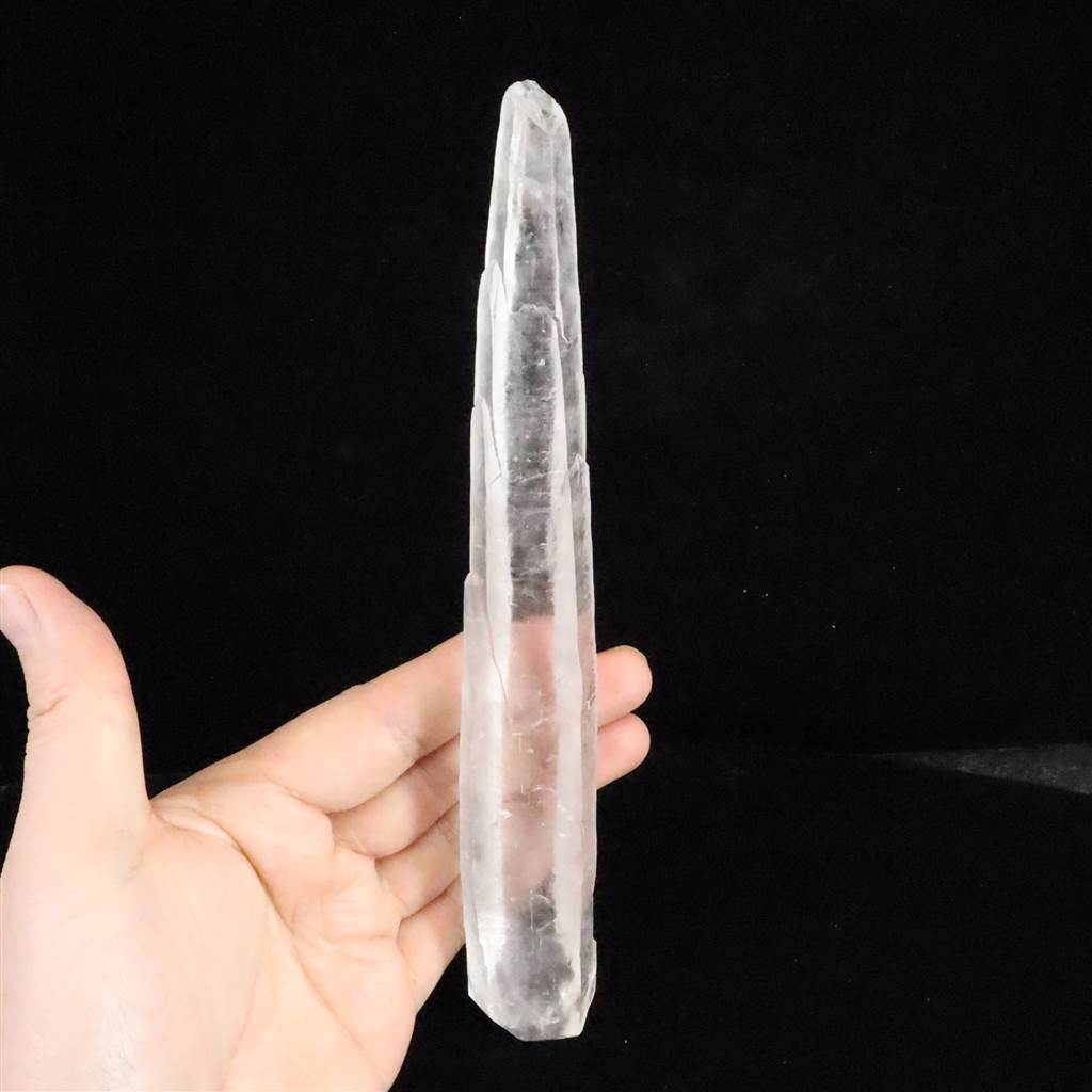 ディアマンティーナ産レーザークリスタル 200mm ポイント原石 151.1g