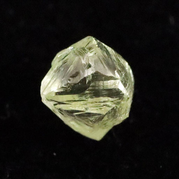 天然ダイヤモンド 原石 ラフ ルース Yellow 八面体 ソーヤブル 0.54ct 　 (ID:71106)