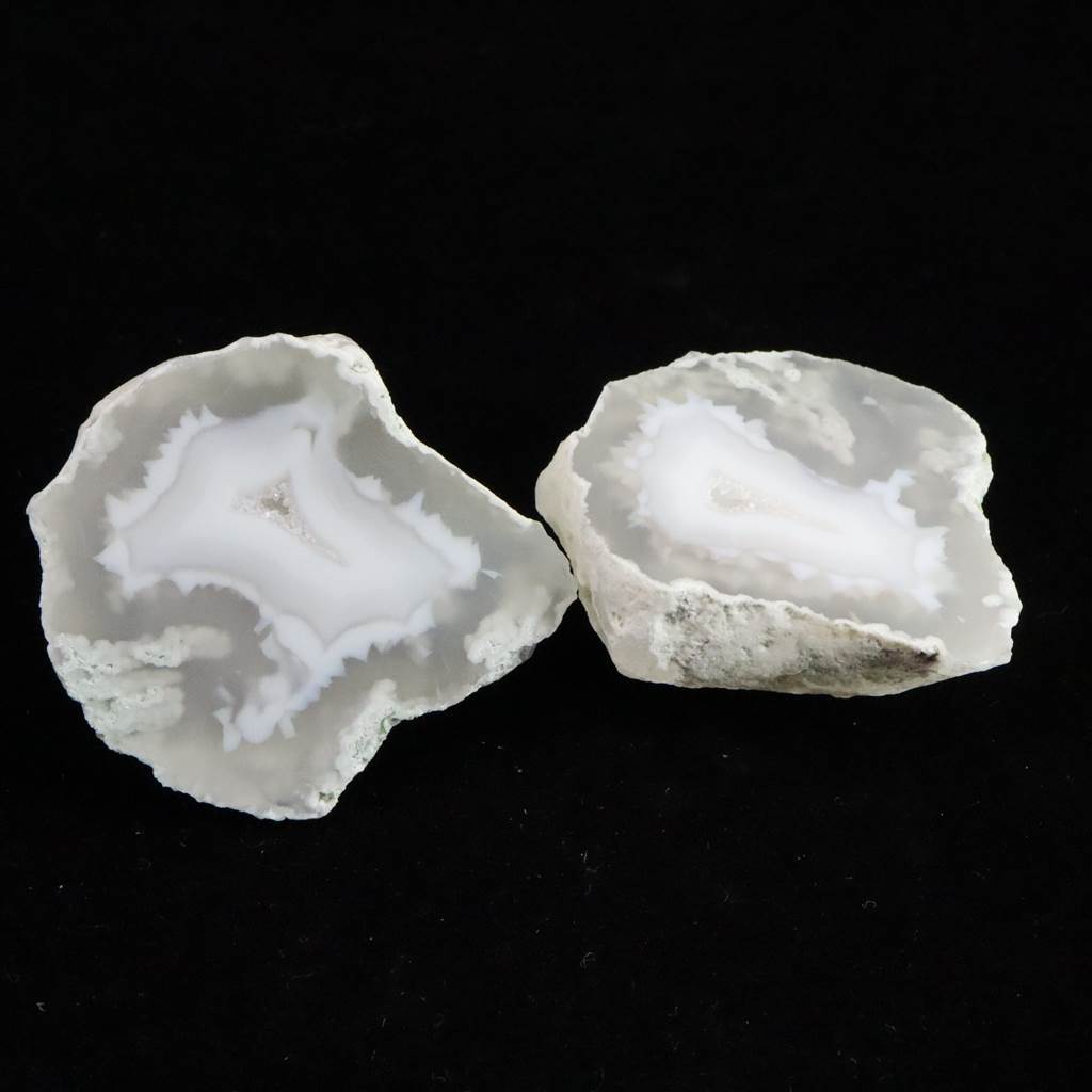 北海道 花石メノウ 瑪瑙 AAAグレード 原石 片面磨き ペア 77.6g (ID