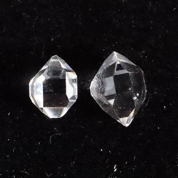 米国NY州産 ハーキマーダイヤモンド  AA＋ 原石 2個セット 0.29g (ID:84006)