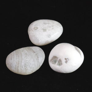北海道 上ノ国メノウ 瑪瑙 原石  3個セット 27.5g (ID:89170)