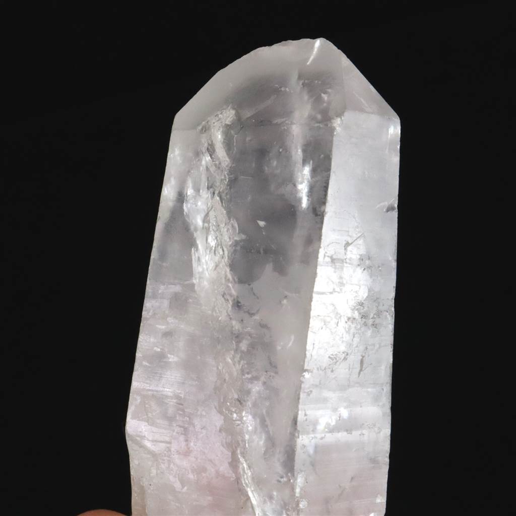 ブラジル産 ライトニングクォーツ 雷水晶 110mm原石 189g (ID:98915