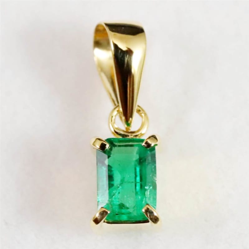 エメラルド レクタングルカット ペンダントトップ K18YG 0.43g (ID  