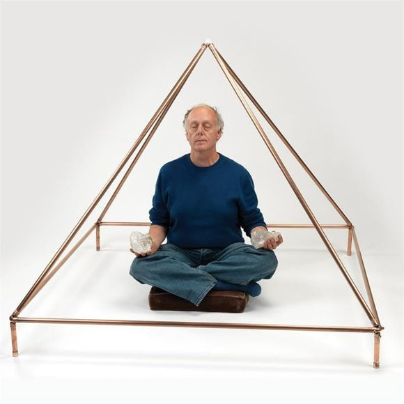 H&E社　瞑想用ピラミッド（銅製） - 榎本通商