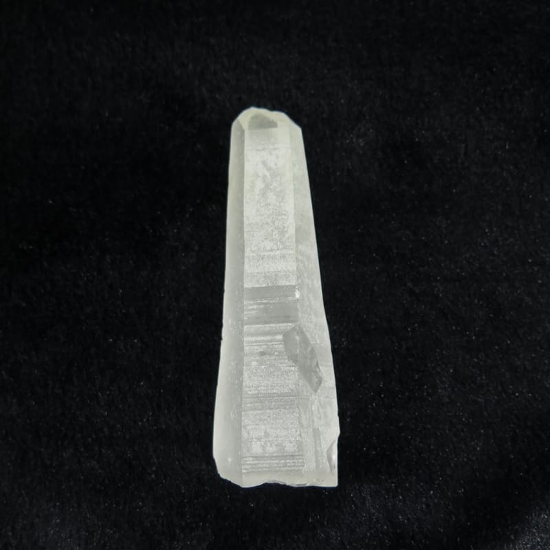 水晶　山梨県乙女鉱山産 限定品Lサイズに☆超希少☆山梨県乙女鉱山産水晶かち割りロック