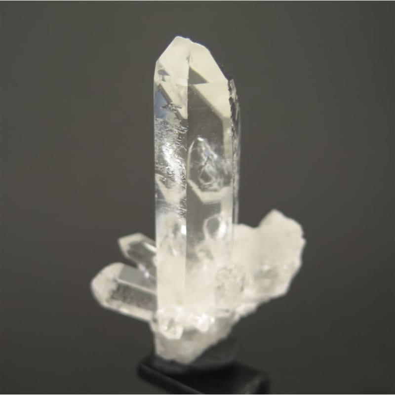 ゼッカデソーザ産（ゼッカデソウザ）水晶 原石 クラスター 25.9g (ID